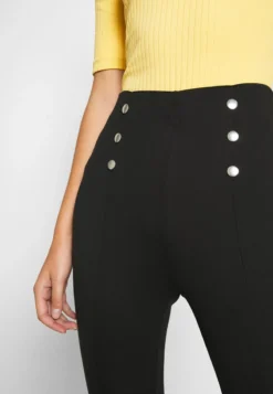 Anna Field Punto Leggings With Button Detail - Leggings - Hosen - Black 10 Anna Field Punto Leggings With Button Detail - Leggings - Hosen - Black -Anna Field 1082ddd4170244f5a2ff0b9705882777