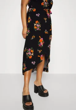 WRAP DRESS HIGH LOW HEM - Freizeitkleid - Black -Anna Field 242557d0428e4e0096158a3046d02a42