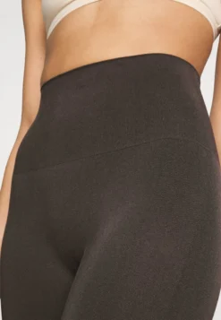 Anna Field STRONG SHAPING - Shapewear - Black 10 Anna Field STRONG SHAPING - Shapewear - Black -Anna Field 6136ff1fea424badb2dad93e81db16d3