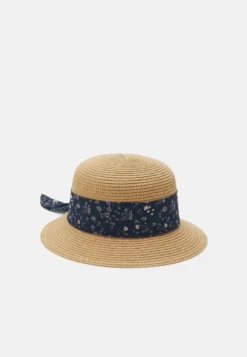 Anna Field Hut - Tan/dark Blue -Anna Field 7a5b6d40798f44a08be8142c38c1870e 2