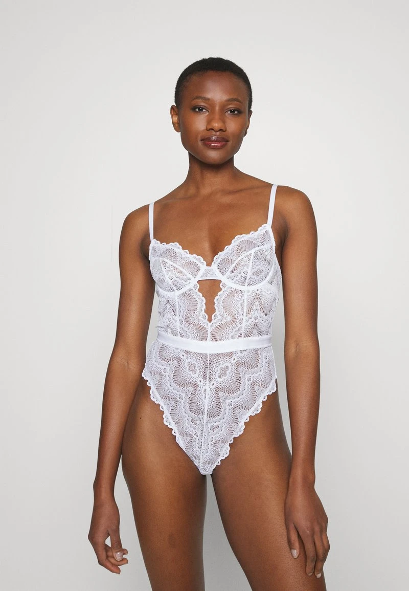 Anna Field Body - White 1 Anna Field Body - White