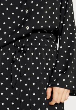 Anna Field Nachtwäsche Set - Black/off-white 10 Anna Field Nachtwäsche Set - Black/off-white -Anna Field 981d5fa029ec42d78a5e91a71b6356b0