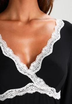 Anna Field HEIDI LONG SLEEVES VISCOSE NIGHTDRESS - Nachthemd - Black 9 Anna Field HEIDI LONG SLEEVES VISCOSE NIGHTDRESS - Nachthemd - Black -Anna Field 9cbb26f39b384778a8a395532fe9436b