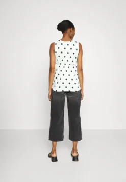 Top - Off-white 8 Top - Off-white -Anna Field a65fca7acd814de58a8b2f41aae824a7