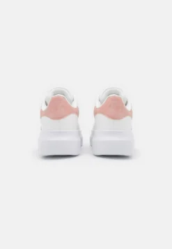 Anna Field DISNEY MICKEY MOUSE - Sneaker Low - White/light Pink 9 Anna Field DISNEY MICKEY MOUSE - Sneaker Low - White/light Pink -Anna Field b78539045d5a4a81ad2cb4df9da3ad73