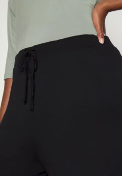 Stoffhose - Black 10 Stoffhose - Black -Anna Field c99605fb6f0a4acc8efb6a6899c7b534