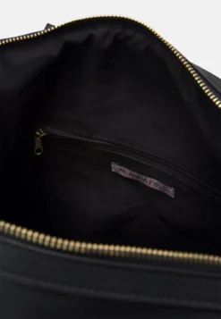 Anna Field SET - Weekender - Black 8 Anna Field SET - Weekender - Black -Anna Field d8804211d9f9462ab8709f1458a7b192