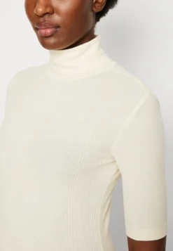 Anna Field T-Shirt Print - Off-white 11 Anna Field T-Shirt Print - Off-white -Anna Field e2f01556513449308a295e7fe699723a