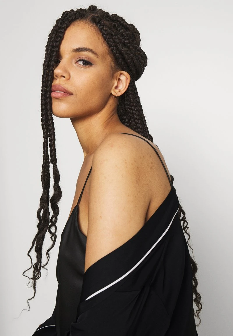 Anna Field AMANDA SATIN DRESSING GOWN - Bademantel - Black 4 Anna Field AMANDA SATIN DRESSING GOWN - Bademantel - Black – Bild 4